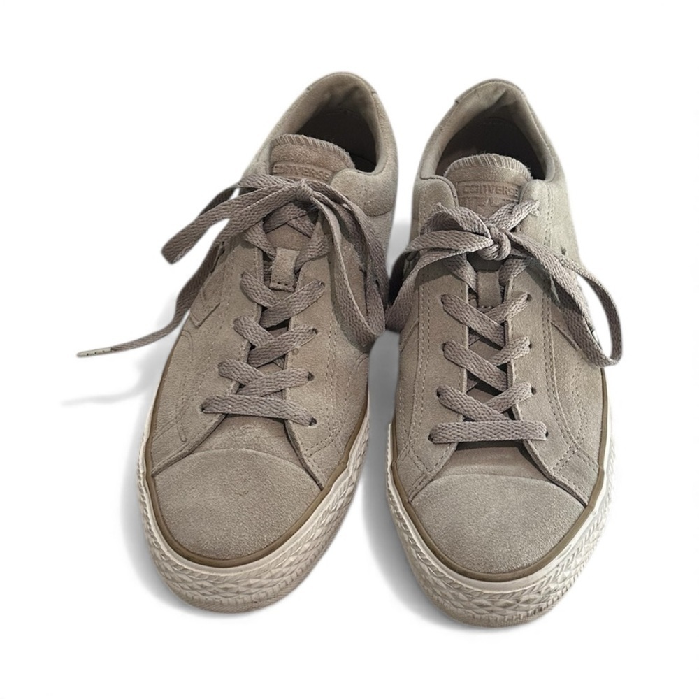Converse Men's Gray Suede Sneakers size 7